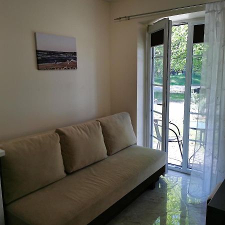 Juros Vila ซเวนตายิ ภายนอก รูปภาพ